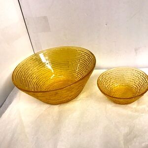 Vintage 2 pc Amber Anchor Hocking Bowls, Serving